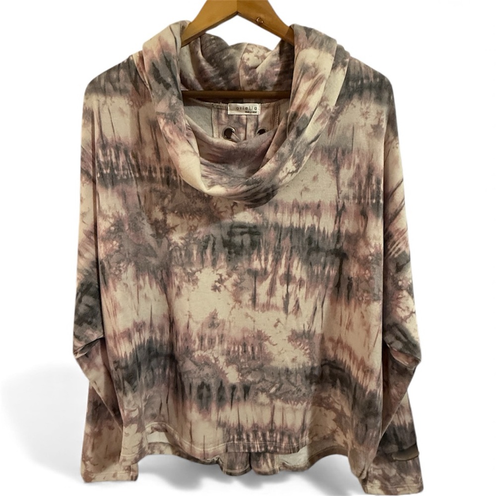 Ariella Pink, Gray & Cream Tie-Dye Knit Top. Lace up back with Dolman Sleeves.